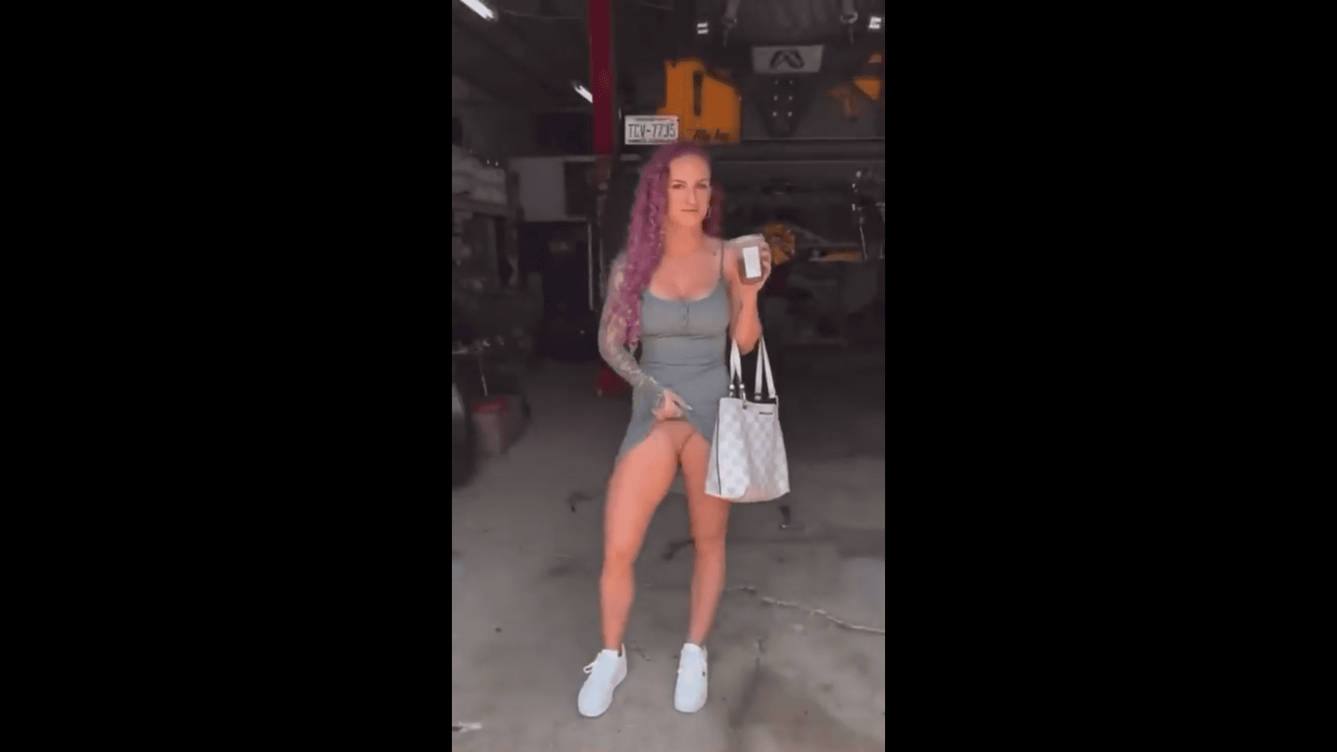 milf flashing pussy and tits